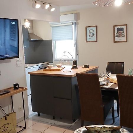 L'Escale N°13 :Appartement Standing Dans Residence بريست المظهر الخارجي الصورة